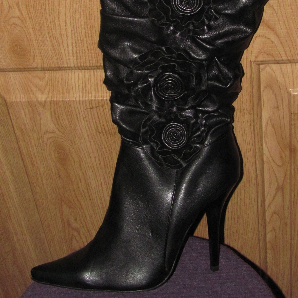 Journee Collection Floral Embellished Boots